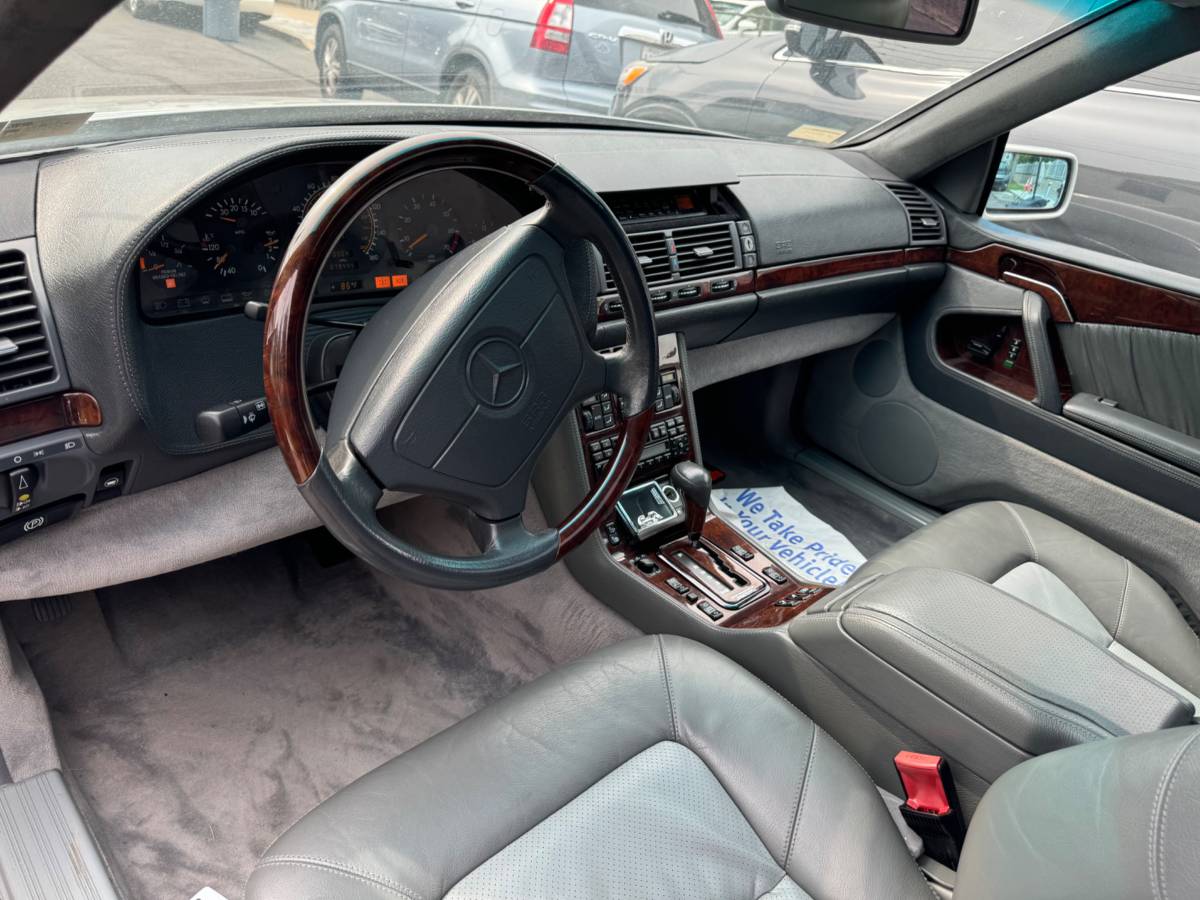 Mercedes-benz-s600-1995-31