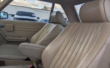 Mercedes-benz-sl-560-1988-red-12