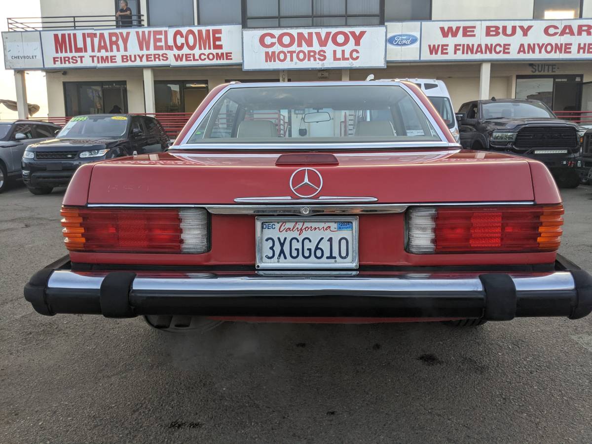 Mercedes-benz-sl-560-1988-red-13
