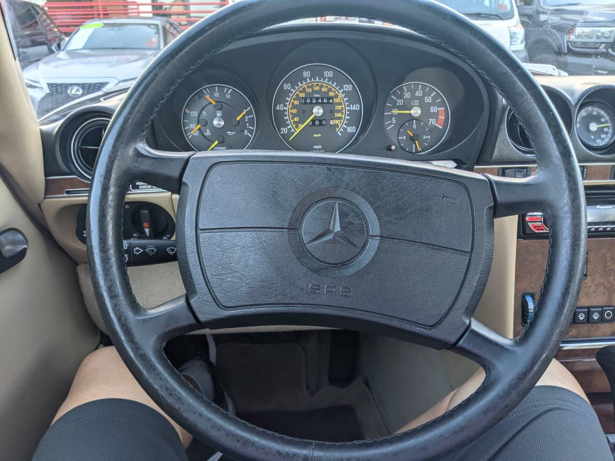 Mercedes-benz-sl-560-1988-red-18