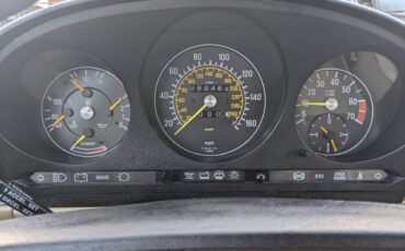 Mercedes-benz-sl-560-1988-red-19