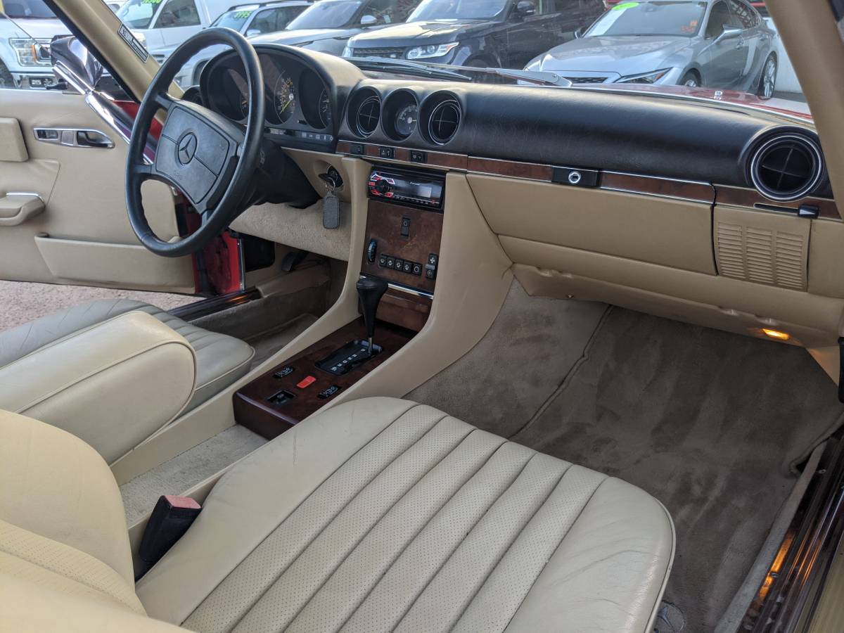 Mercedes-benz-sl-560-1988-red-21