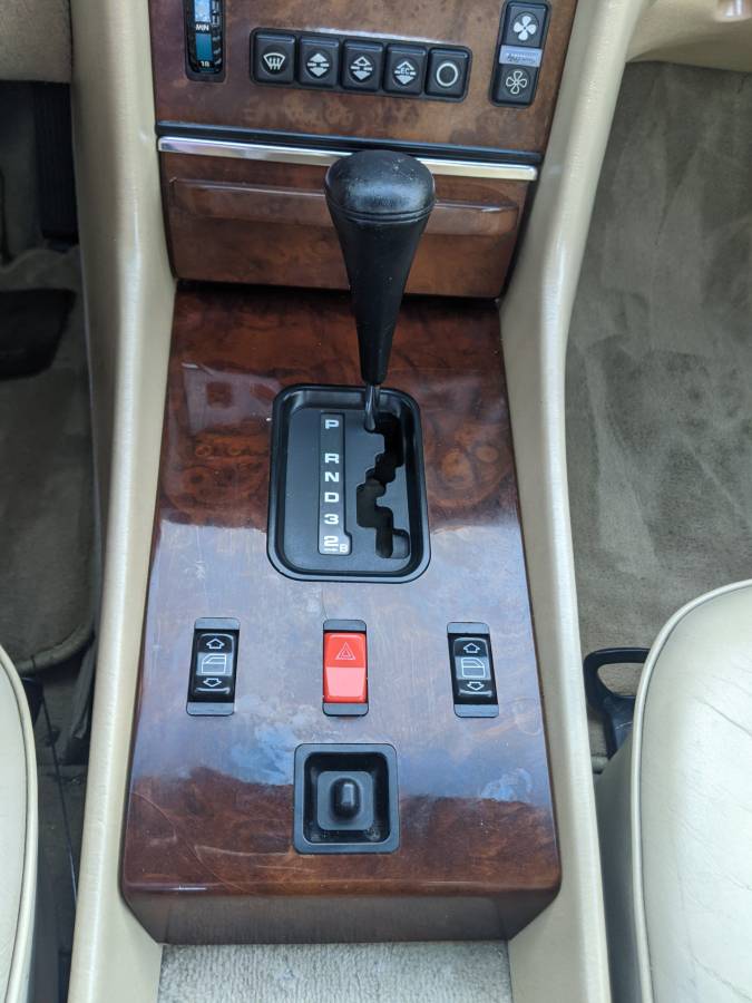 Mercedes-benz-sl-560-1988-red-8