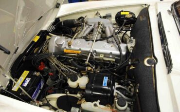 Mercedes-benz-sl-class-1964-white-4