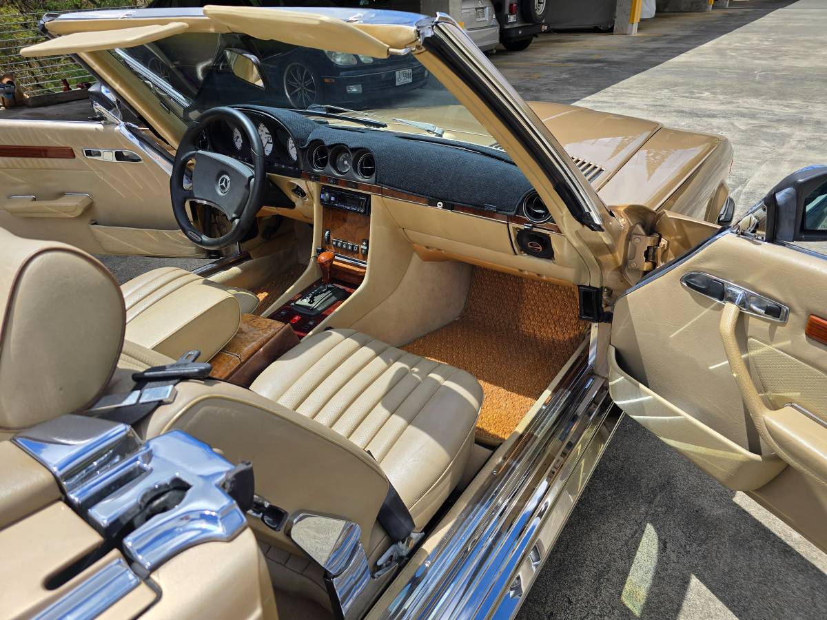 Mercedes-benz-sl-class-1985-10