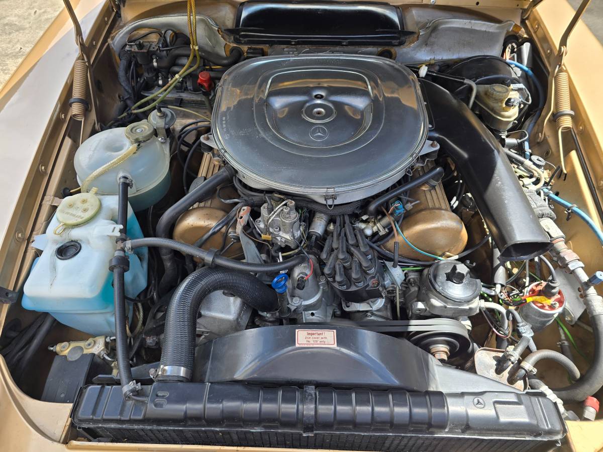 Mercedes-benz-sl-class-1985-4
