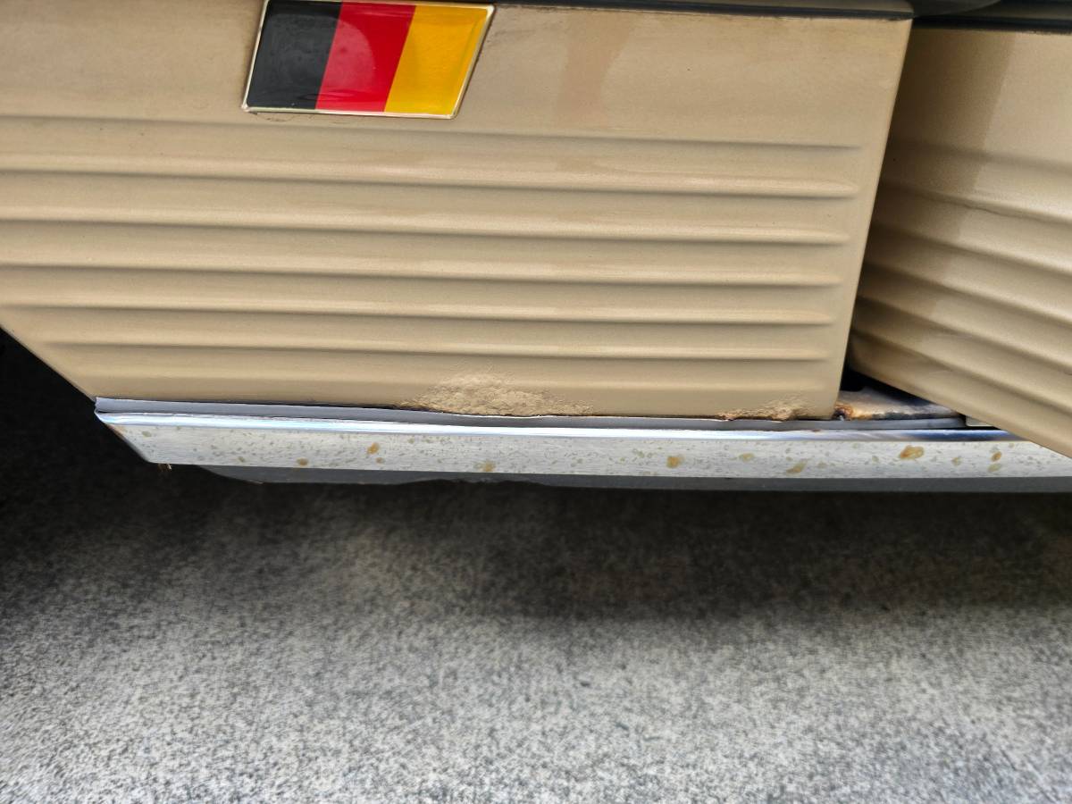 Mercedes-benz-sl-class-1985-6