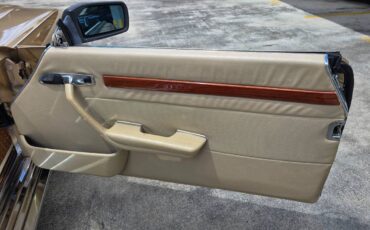 Mercedes-benz-sl-class-1985-9