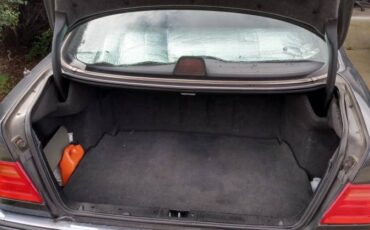 Mercedes-e320-1996-grey-2