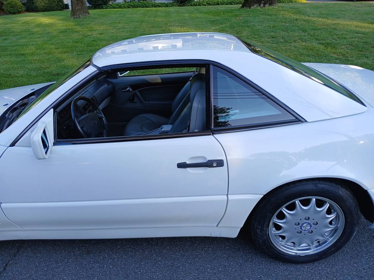 Mercedes-sl320-convertible-1996-white-2