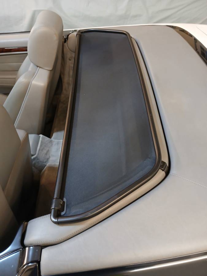 Mercedes-sl320-convertible-1996-white-6