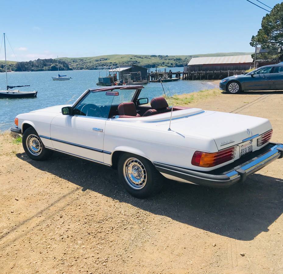 Mercedes-sl380-1983-white-6
