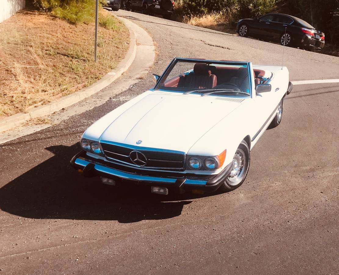 Mercedes-sl380-1983-white-7