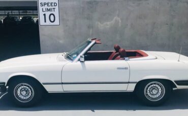 Mercedes-sl380-1983-white-9
