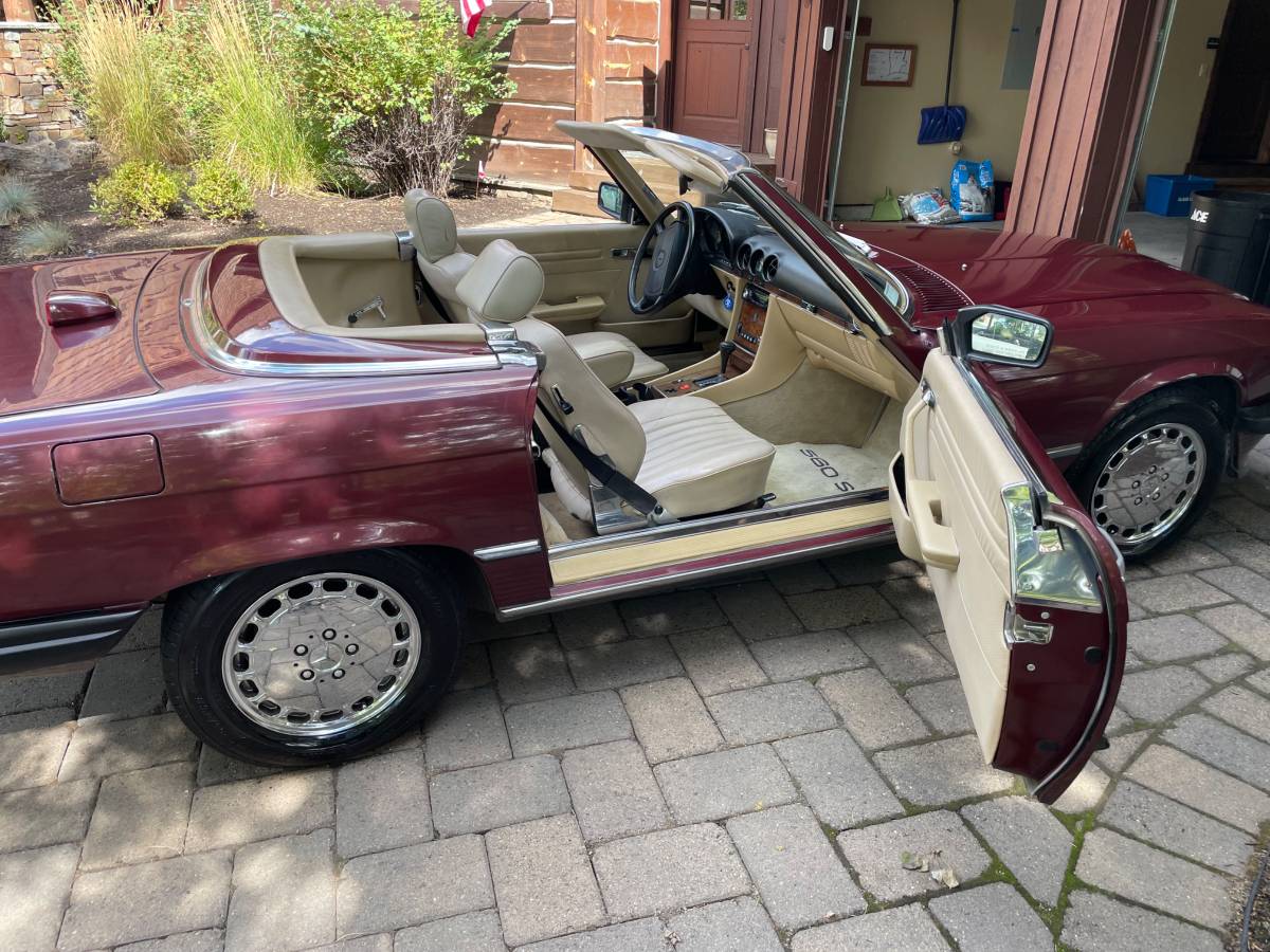 Mercedes-sl560-1987-brown-2