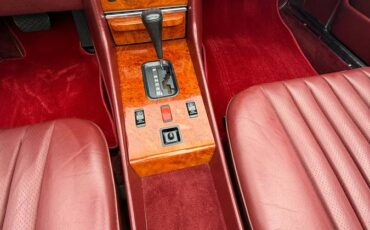 Mercedes-sl560-1988-white-16