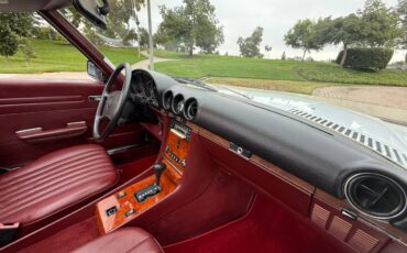 Mercedes-sl560-1988-white-17