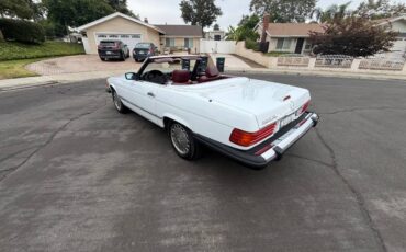 Mercedes-sl560-1988-white-4