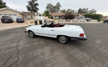 Mercedes-sl560-1988-white-5