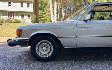 Mercedesbenz-400class-1975-silver-1