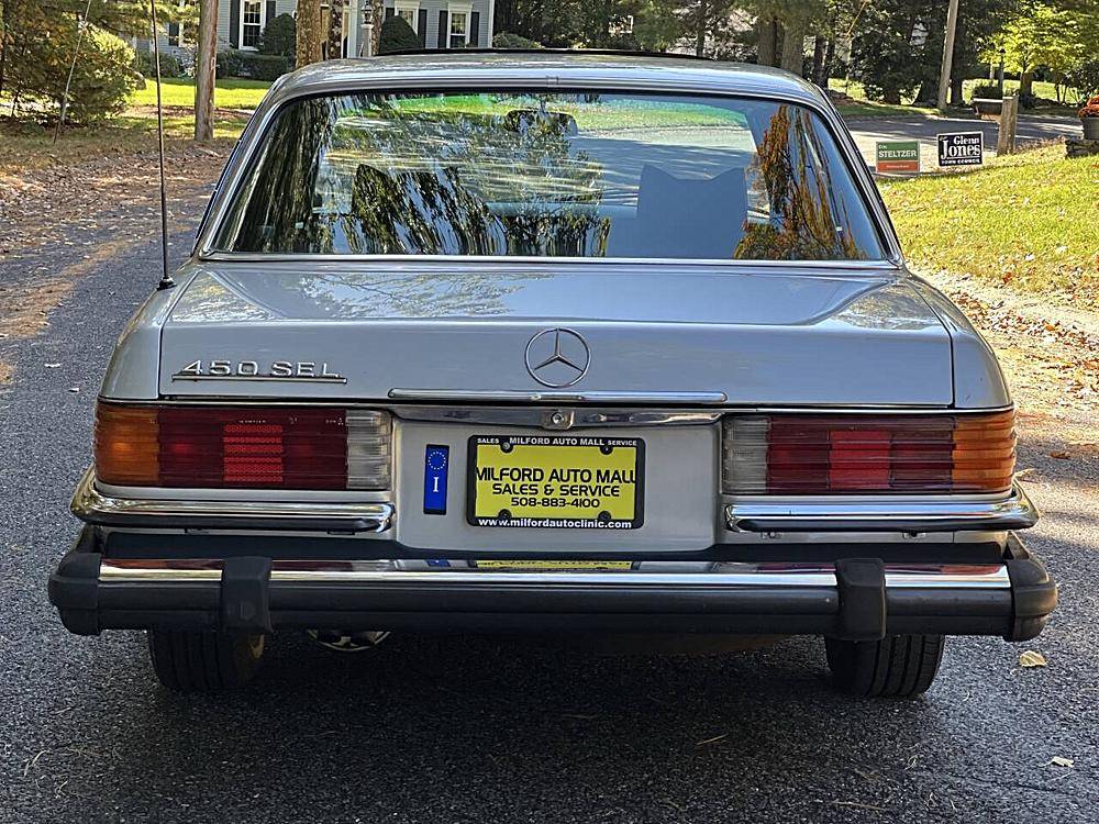 Mercedesbenz-400class-1975-silver-14