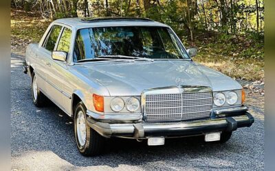 Mercedesbenz 400class 1975
