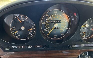 Mercedesbenz-400class-1975-silver-6