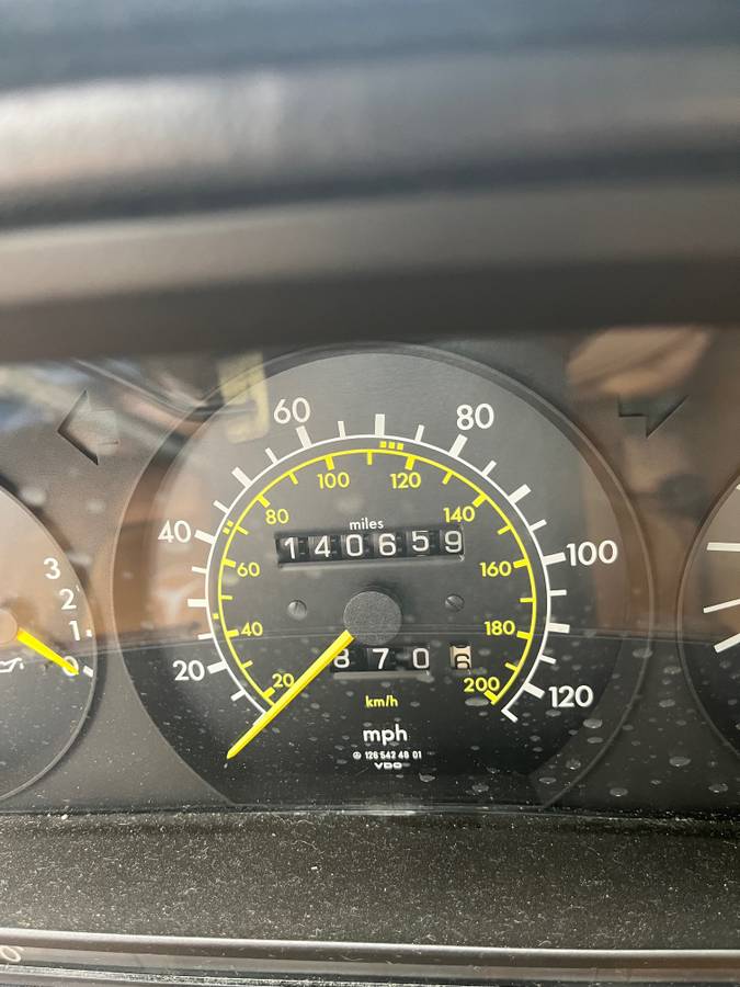 Mercesed-300sd-diesel-1983-blue-2