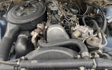 Mercesed-300sd-diesel-1983-blue-7