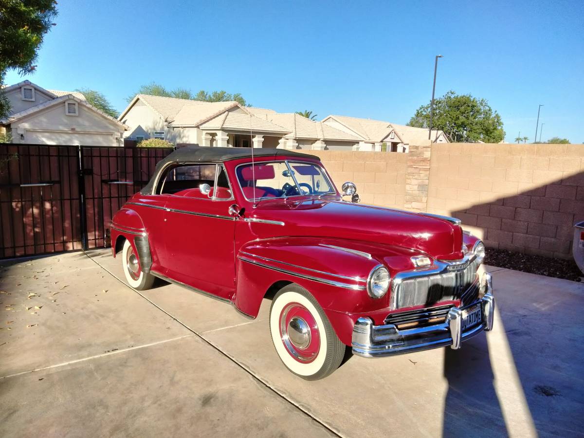 Mercury-1947-red-13