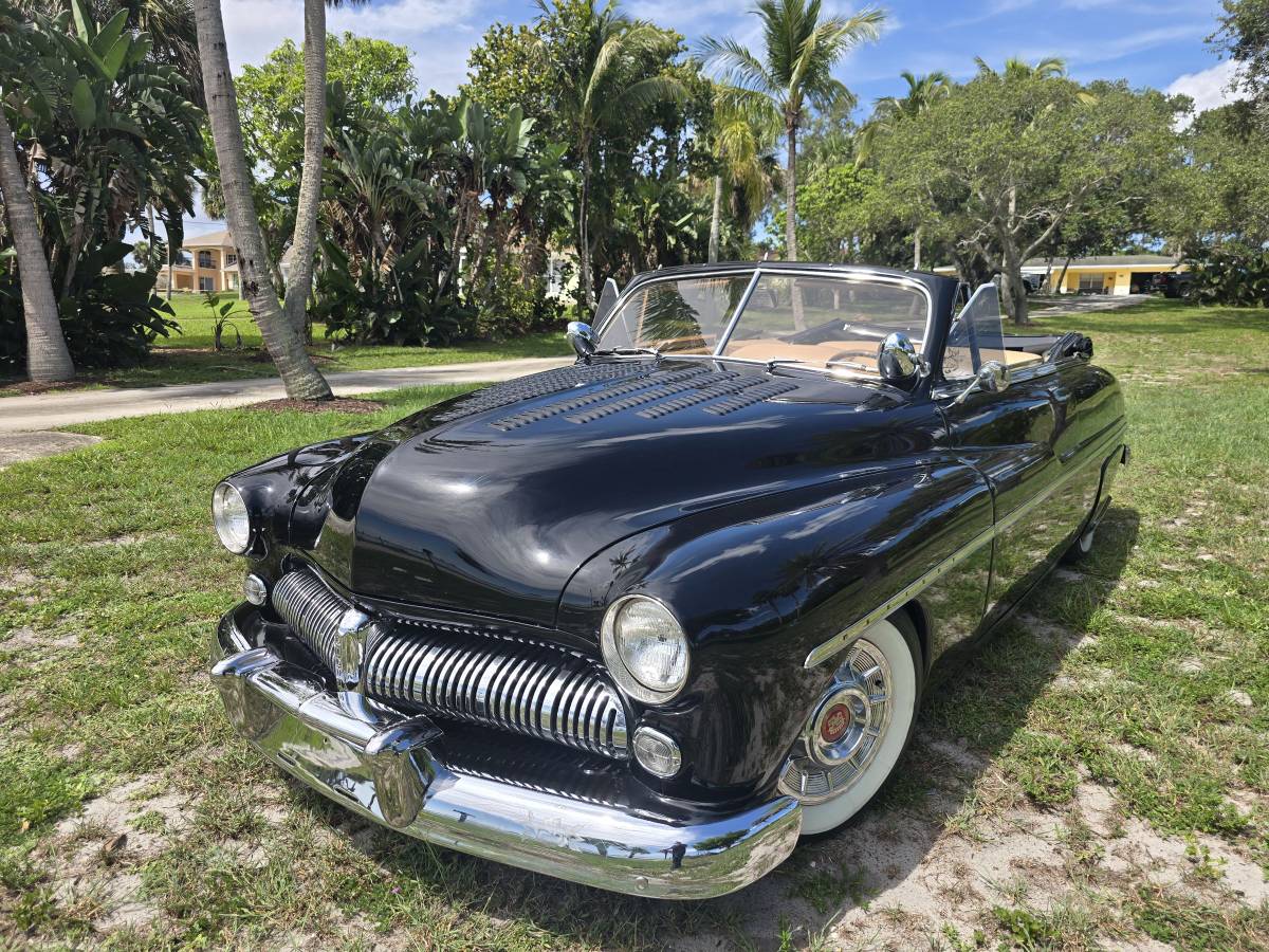 Mercury-1949-black
