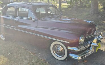 Mercury-1951-red-10