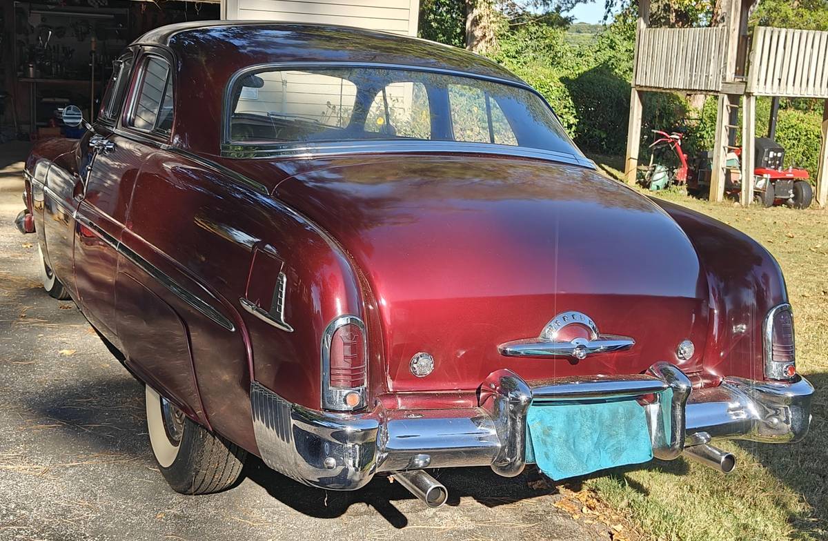 Mercury-1951-red-8