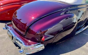 Mercury-2-dr-coupe-1940-Candy-Brandy-Wine-Off-White-amp-Burgundy-14