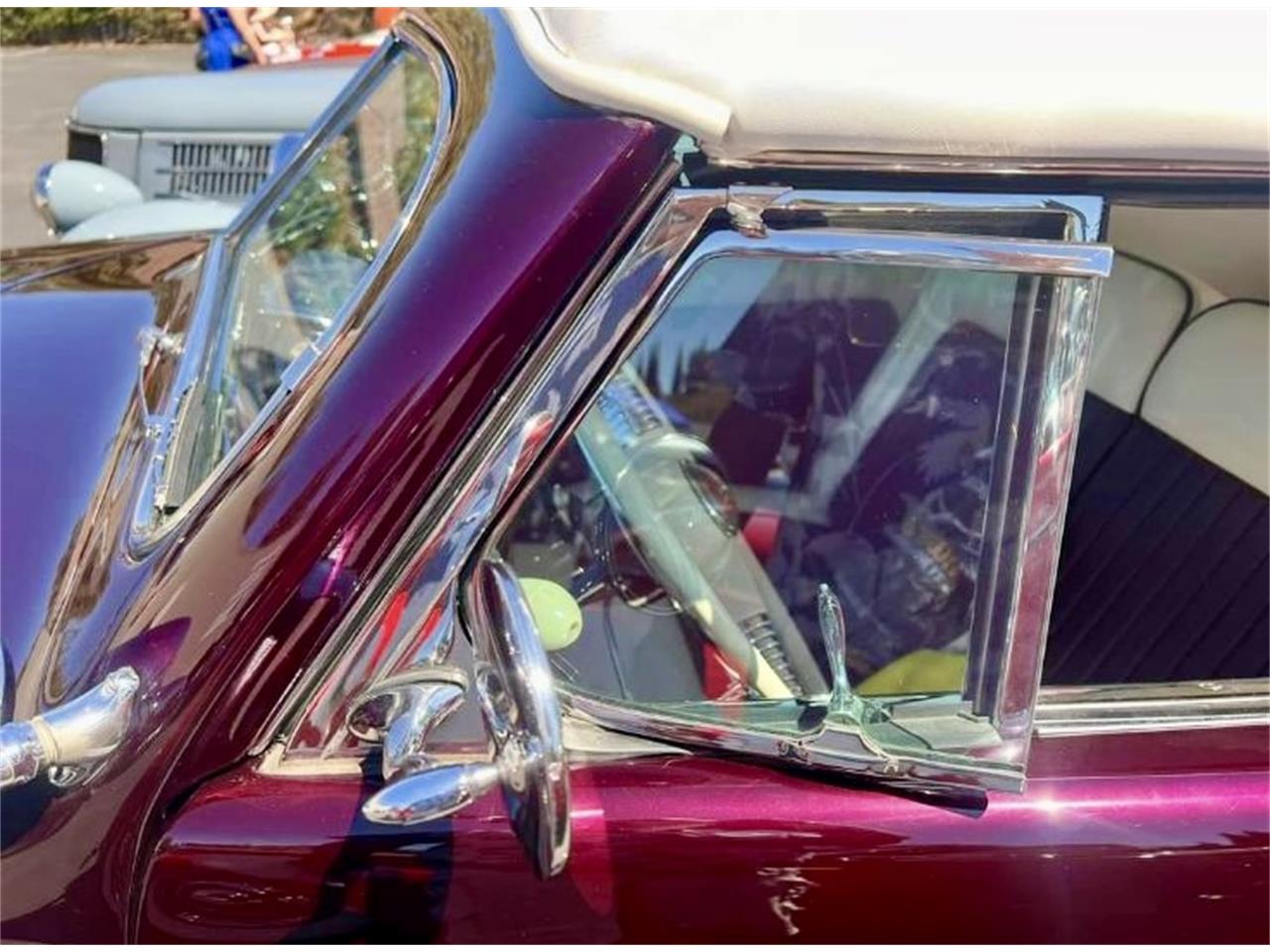 Mercury-2-dr-coupe-1940-Candy-Brandy-Wine-Off-White-amp-Burgundy-7