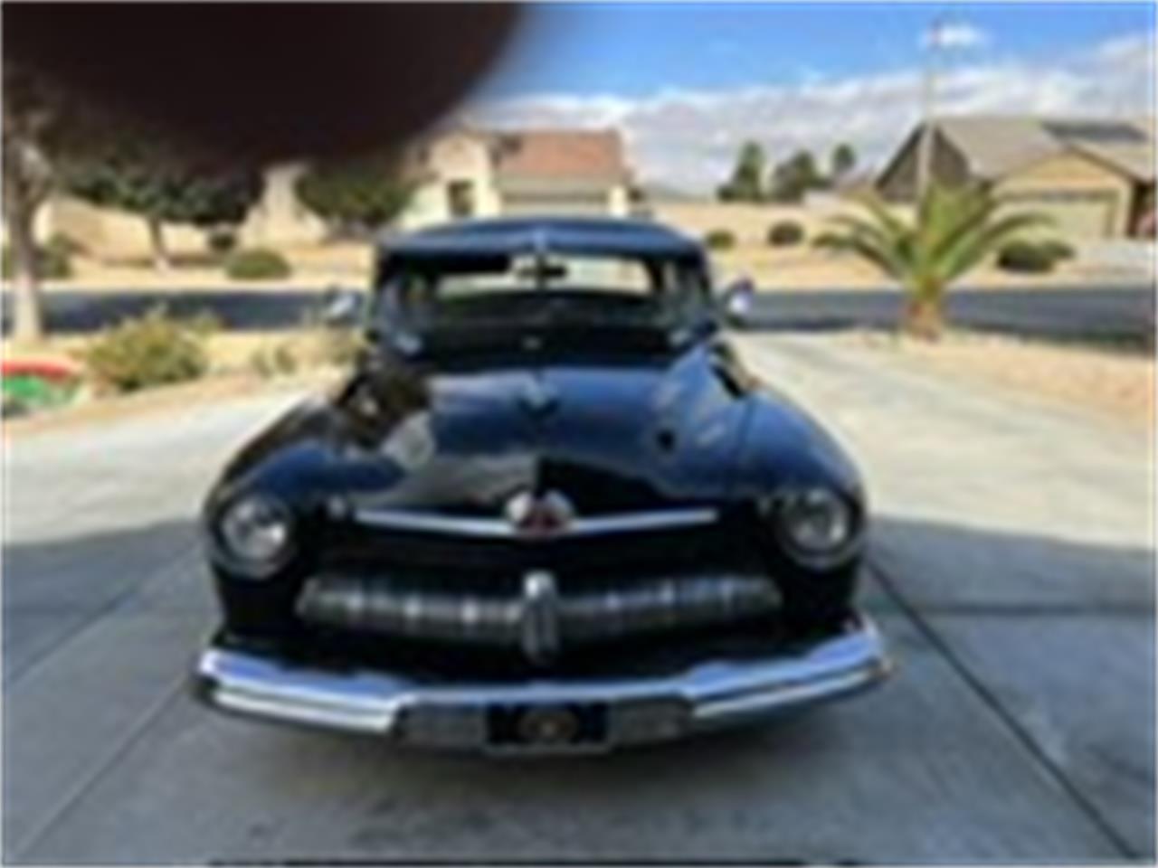 Mercury-2-dr-coupe-1951-black-gray-1