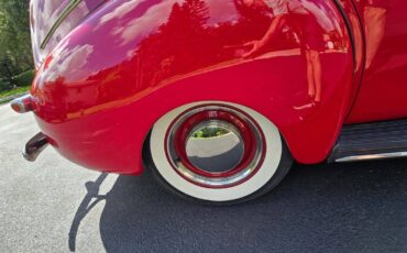 Mercury-4-door-town-sedan-1939-red-6