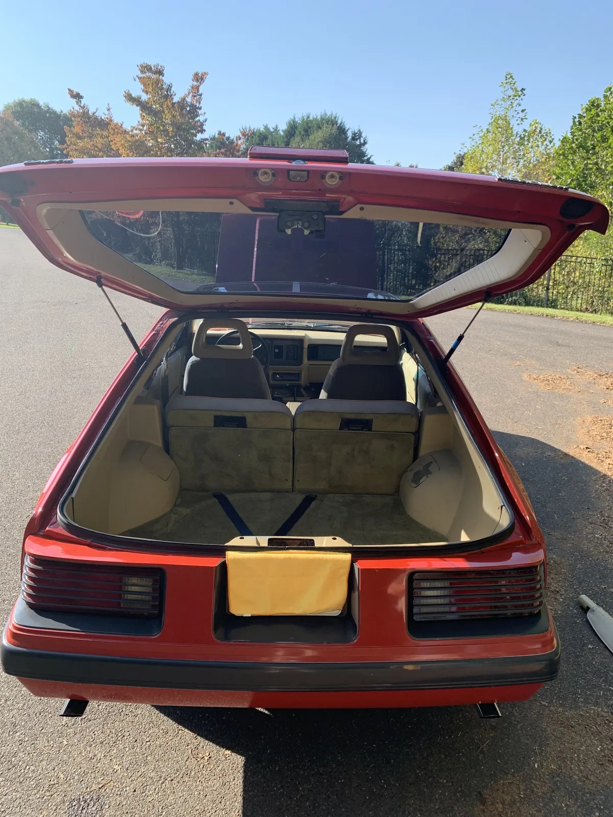 Mercury-Capri-1970-1986-Red-Beige-6