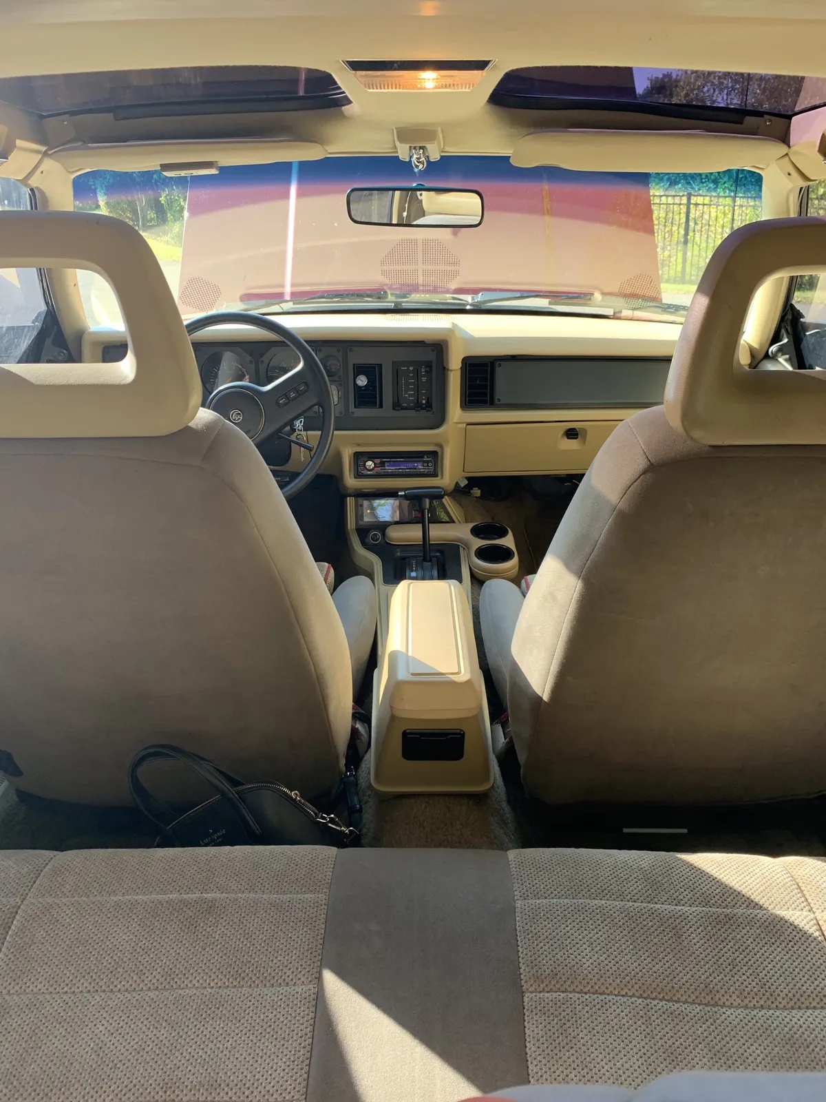 Mercury-Capri-1970-1986-Red-Beige-9