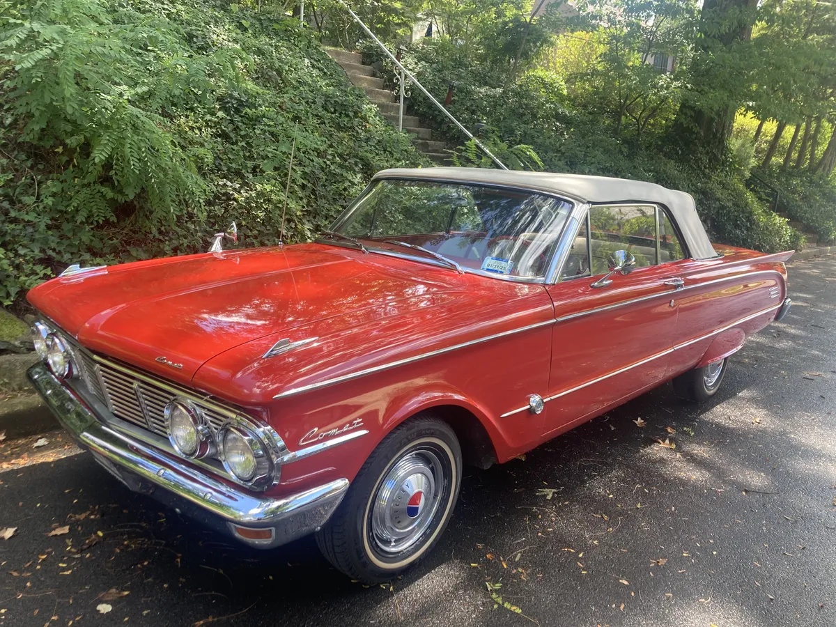 Mercury-Comet-1963-Red-White-9