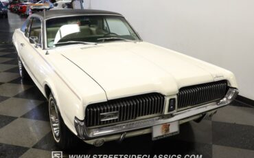 Mercury-Cougar-1967-White-Parchment-14