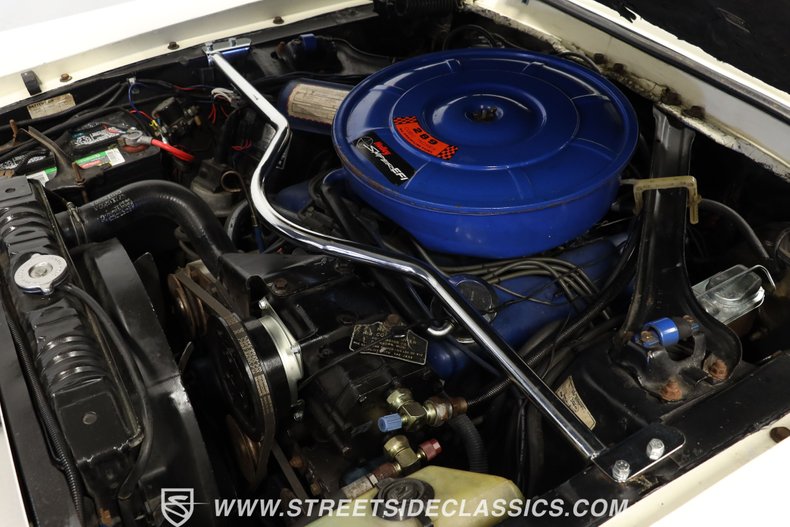 Mercury-Cougar-1967-White-Parchment-29