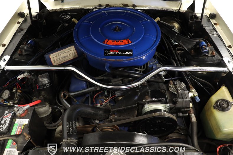 Mercury-Cougar-1967-White-Parchment-4