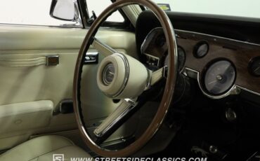 Mercury-Cougar-1967-White-Parchment-44