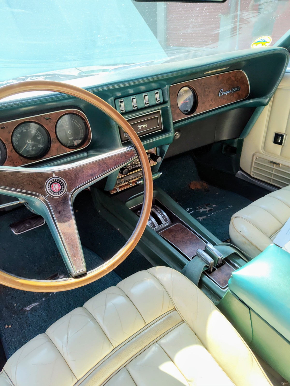 Mercury-Cougar-1969-Convertible-3