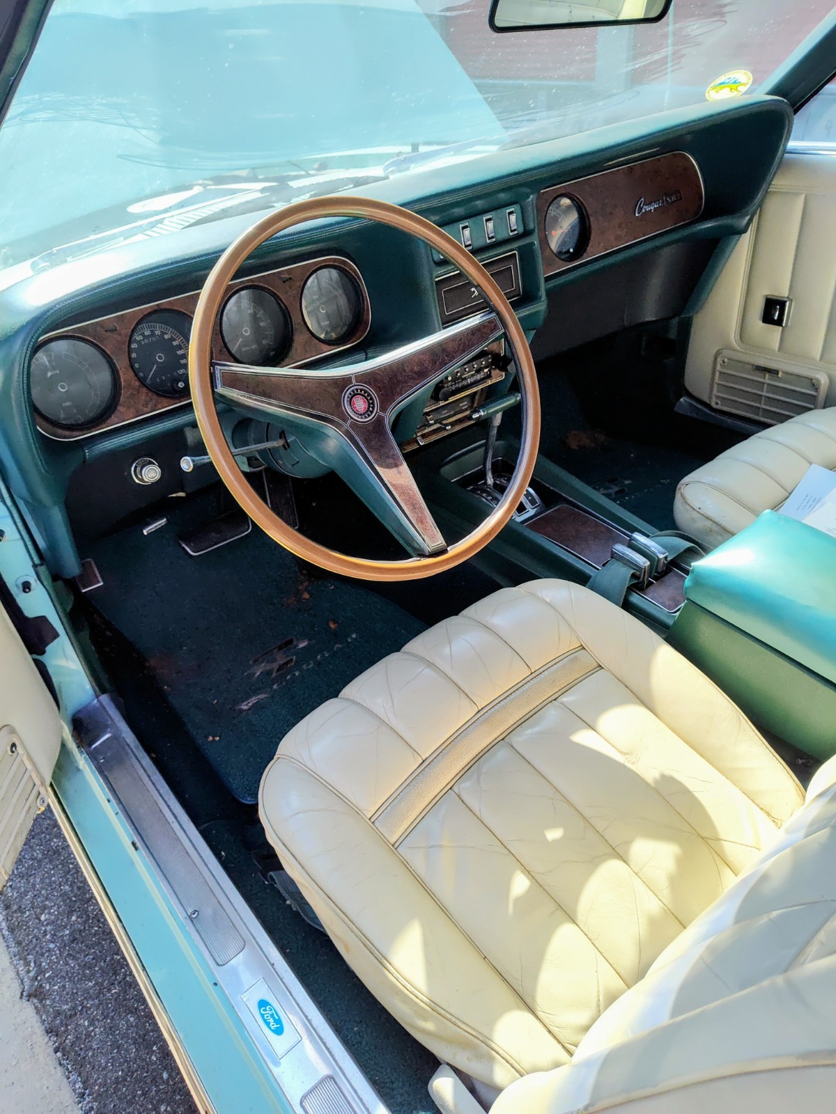 Mercury-Cougar-1969-Convertible-4