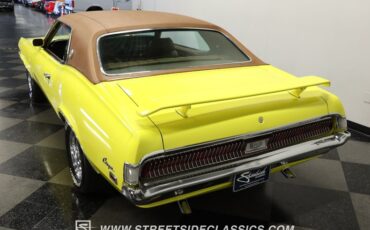 Mercury-Cougar-1969-Yellow-Saddle-Leather-11