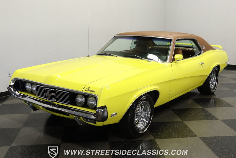 Mercury-Cougar-1969-Yellow-Saddle-Leather-17