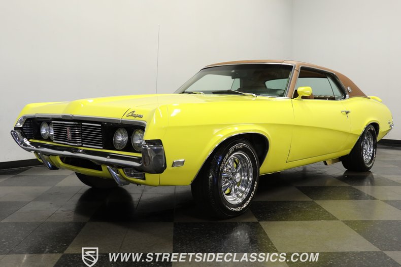 Mercury-Cougar-1969-Yellow-Saddle-Leather-23