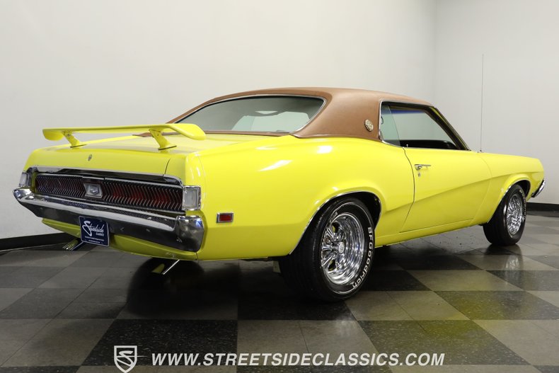 Mercury-Cougar-1969-Yellow-Saddle-Leather-28
